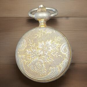 Beautiful Vintage Arnex Swiss Made Ladies Pocket Watch Locket Jacquard 34mm Read